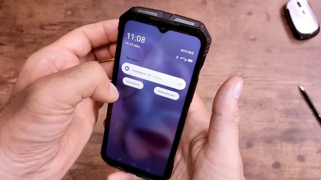 Защищенный Doogee V Max Plus с мегабатарейкой 22000мАч