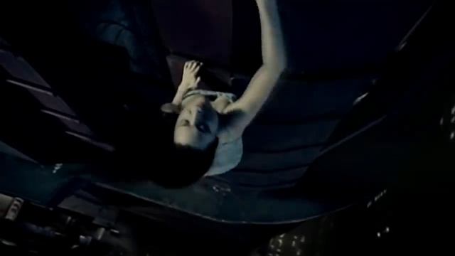 Evanescence - Bring Me To Life (Official Music Video)