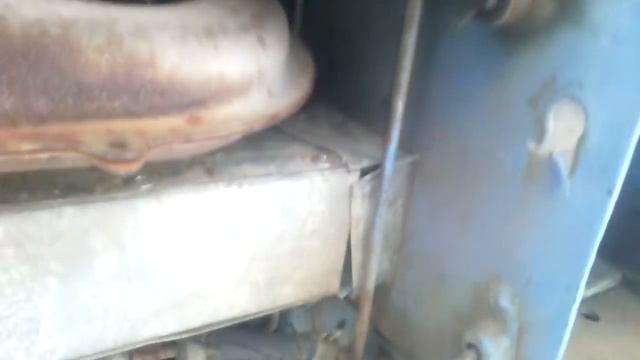 Т- 40 ам Печка, простая и тёплая.