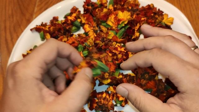 Что можно сделать из Цветков Бархатцев
