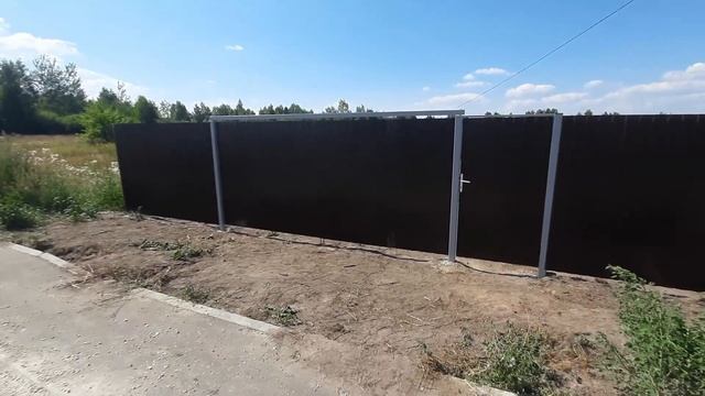 ЗАБОР В ДОМОДЕДОВО  УСТАНОВКА ЗАБОРА ИЗ ПРОФНАСТИЛА 8017 40 МЕТРОВ ПОД КЛЮЧ