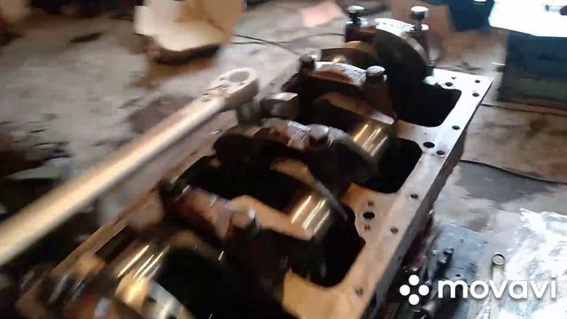 Сборка двигателя МТЗ Д-240. Установка распредвала. Коленвал Д-240.