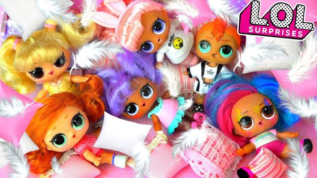Пижамная вечеринка у куклы лол сюрприз! Скейти не позвала Панки! Мультик LOL dolls