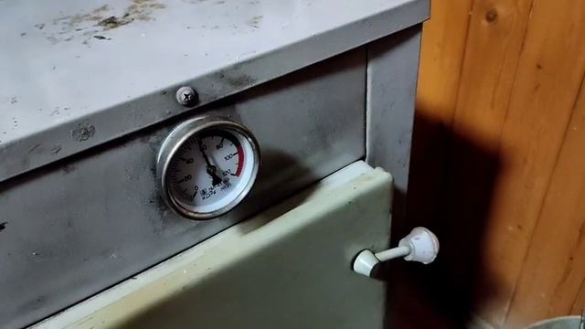 Отопление частного дома своими руками/Как зимой отапливаем дачу/Отопление без газа