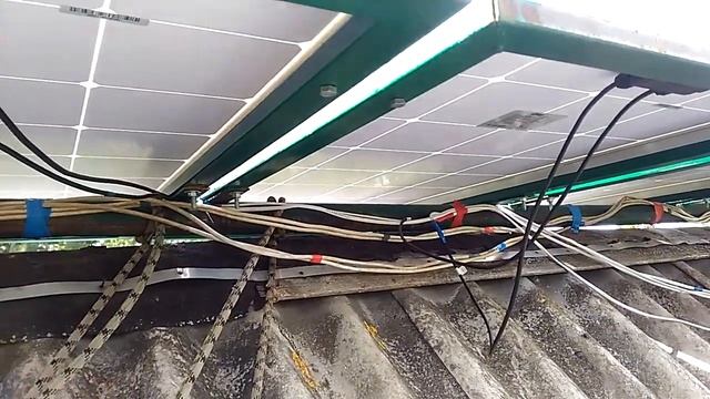 Солнечные панели, простое поворотное устройство!
