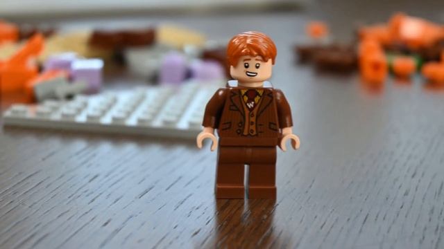 ЛЕГО ГАРРИ ПОТТЕР КОСОЙ ПЕРЕУЛОК - ВОЛШЕБНЫЙ МАГАЗИН УИЗЛИ (76422)