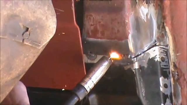 В мастерской Матвиенка.  Меняем пороги на ВАЗ 2109