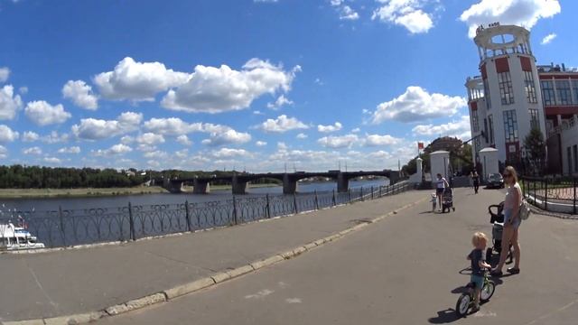 Прогулка по твери