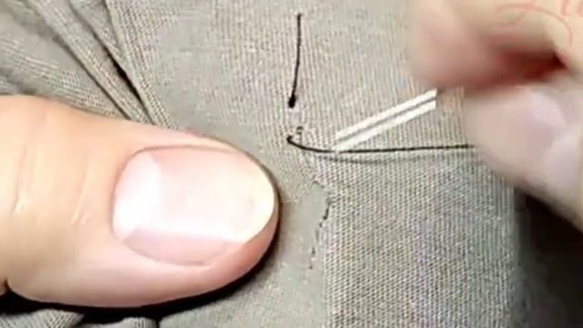 ЗАШИТЬ ДЫРКУ аккуратно, незаметно. ПОДРОБНО, ДЛЯ НОВИЧКОВ. КАК подобрать НИТЬ.Зашить футболку