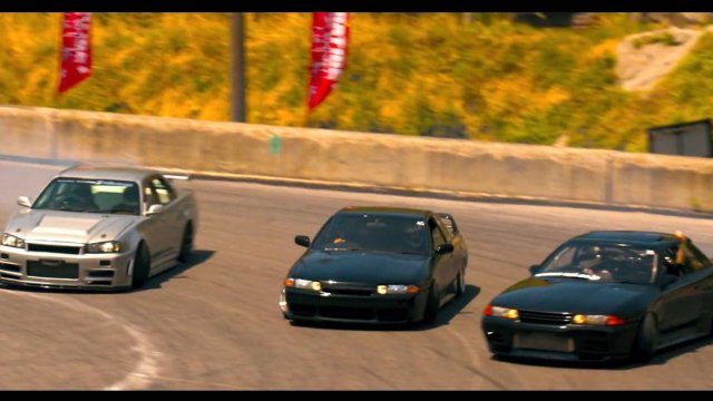 Дрифт Фестиваль Крутых Спорткаров в Японии