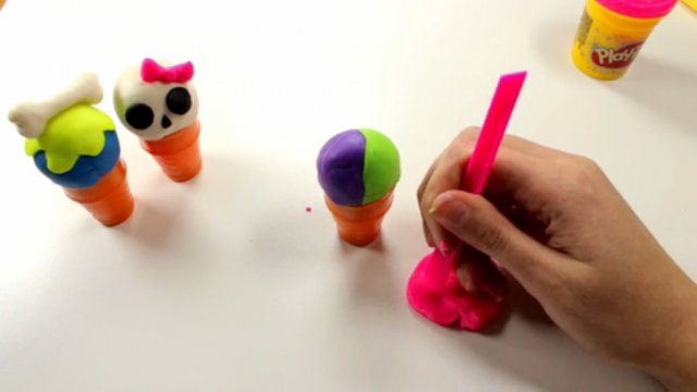 Мороженое для Монстр Хай Школа Монстров из пластилина Play Doh!Пластилин Плей До.Игры для девочек!