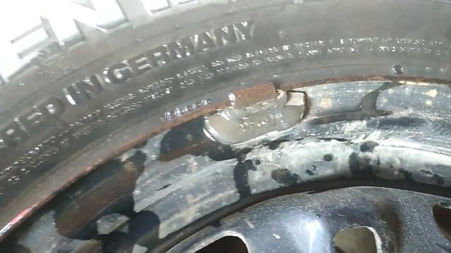 Спускает колесо по диску,или травит колесо по ободу. Что делать?