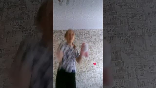 Like_7409223559257365054.mp4