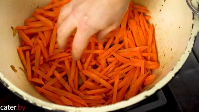 Плов в казане в домашних условиях Рецепт рассыпчатого плова из свинины.