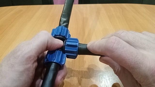 Универсальный тройник для капельной ленты 16 мм, слепой или капельной трубки, садовых шлангов 1/2".