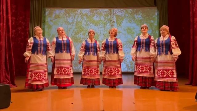 Народный ансамбль белорусской песни "Сябры"