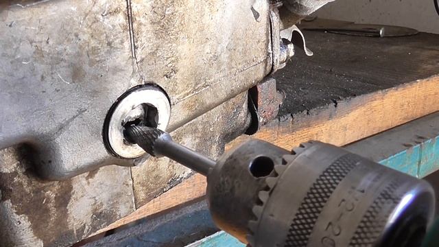 Прогнила заглушка гбц ВАЗ , лучший метод ремонта