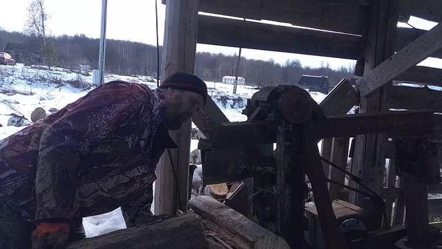 Дровокол самодельный.