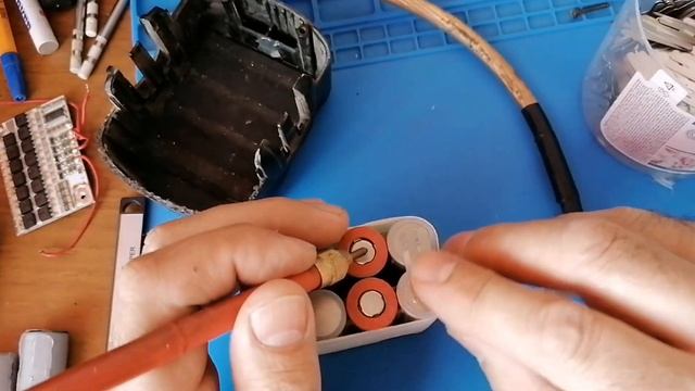 Как переделать аккумулятор от BOSCH GSR 14,4 V С NI-CD на  LI-ION
