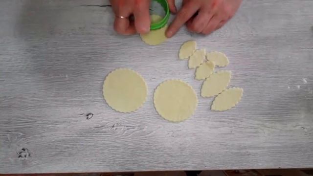 Как красиво украсить пирог /Красивый пирог.