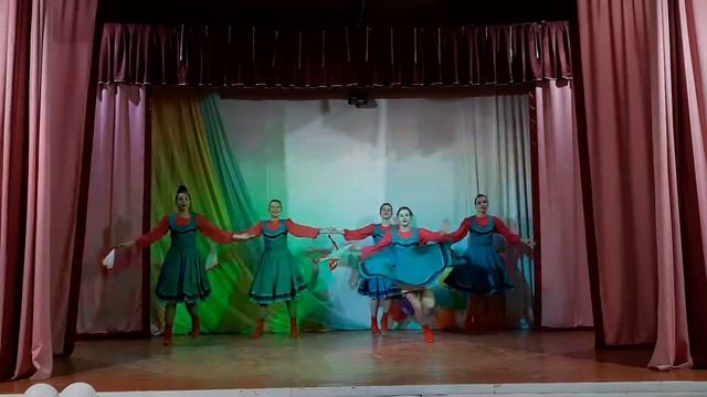 Народный ансамбль танца «Веселинка» «Четыре двора»