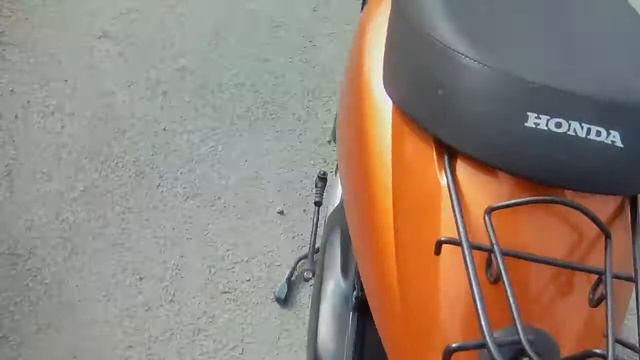 Honda Today AF67 – скутеры японского производства, выполненные в стиле ретро..