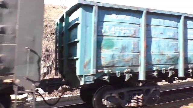 Грузовые поезда. Подборка грузовых поездов с тепловозами и электровозами.