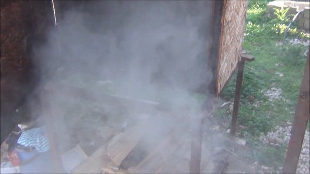 Холодное копчение ОТВЕТ почему дым опускается вниз коптильни.