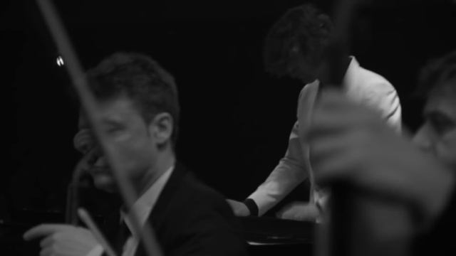 Hooverphonic - 2 Wicky (Live at Koningin Elisabethzaal 2012)