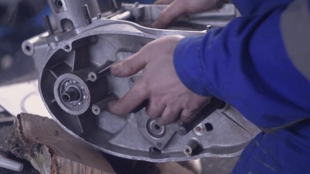 Сборка двигателя ИЖ 49 !! Вторая часть. Коробка, сцепление.