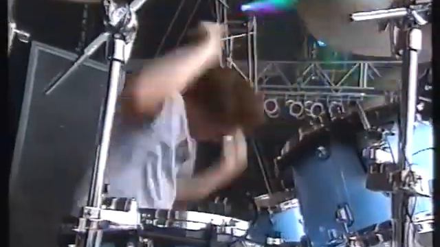 Deftones Live at Bizarre Festival 2000 FULL SHOW