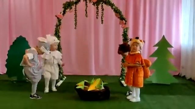 Танец лесных зверят