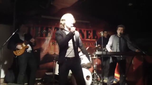 Konstantin Chistyakov (Константин Чистяков) и Kadnikoff Band Ludujem