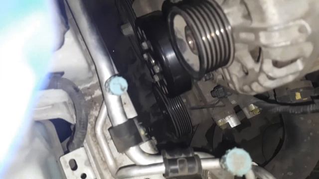 ЗАМЕНА ПОДШИПНИКА ШКИВА(МУФТЫ) КОНДИЦИОНЕРА  KIA RIO/SOLARIS