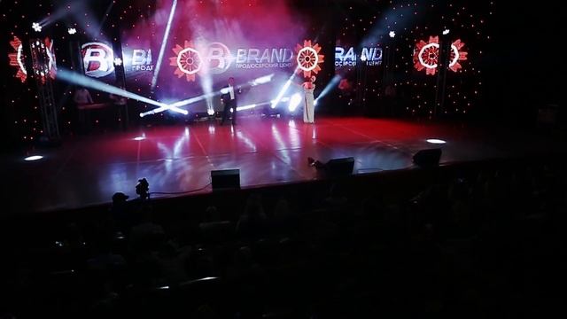 Хасбулат Рахманов и Анора - Люблю