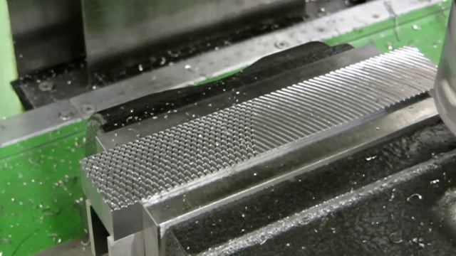 Насечка на губки для тисков или как происходят чудеса. Что осталось за кадром - бонусное видео.