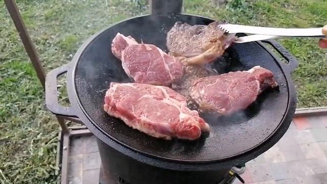 СТЕЙК ГОВЯЖИЙ НА САДЖЕ?. Как вкусно приготовить на костре?