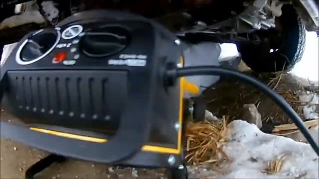 Подогрев машины тепловой пушкой.  Как быстро согреть двигатель в мороз? Запуск в мороз  -35