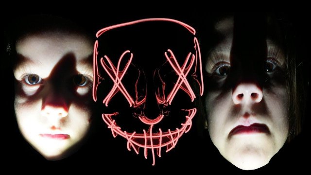 Прятки  в заброшенном доме в темноте  Halloween