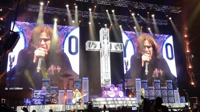 Оззи Осборн в Москве -- Ozzy Osbourne in Moscow - No More Tears - 2018.06.01 21.37.53