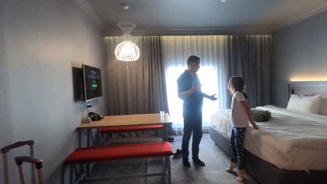 Отель Театральная Площадь 4 звезды в Санкт Петербурге. Заселились в номер.