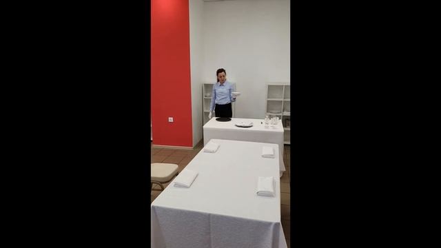 Видеоурок - Подготовка посуды и приборов / Сервировка стола - Логинова Н.М.