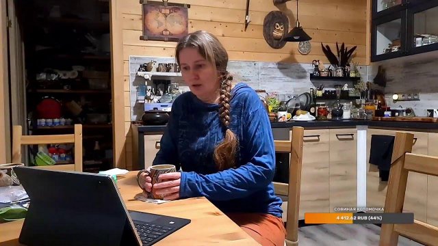Yoll's добрый stream. Птиченькино кафе и распаковка