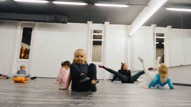 Танцы для детей 3-4 года