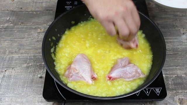 Курица по-еврейски. Дешевый но очень вкусный рецепт курицы с луком и содой.
