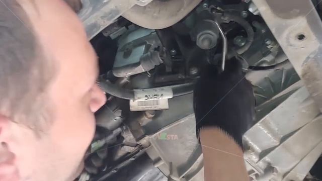 Lada Vesta - смазка актуатора