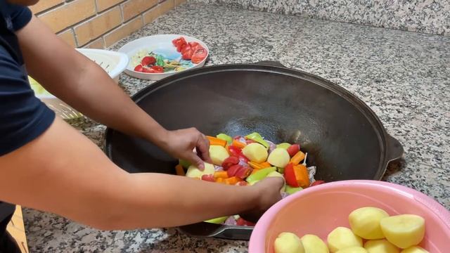 Дымляма узбекская в казане на костре. Дамляма. Думляма. Проверенный рецепт