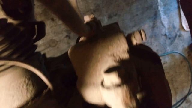 Киа Мохав вид снизу, замена задних колодок