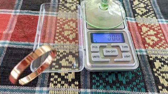 КАК ПРОВЕРИТЬ ЗОЛОТО ВОДОЙ?