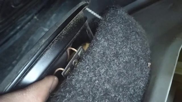 Почему хрипят колонки(ремонт за 5секунд)